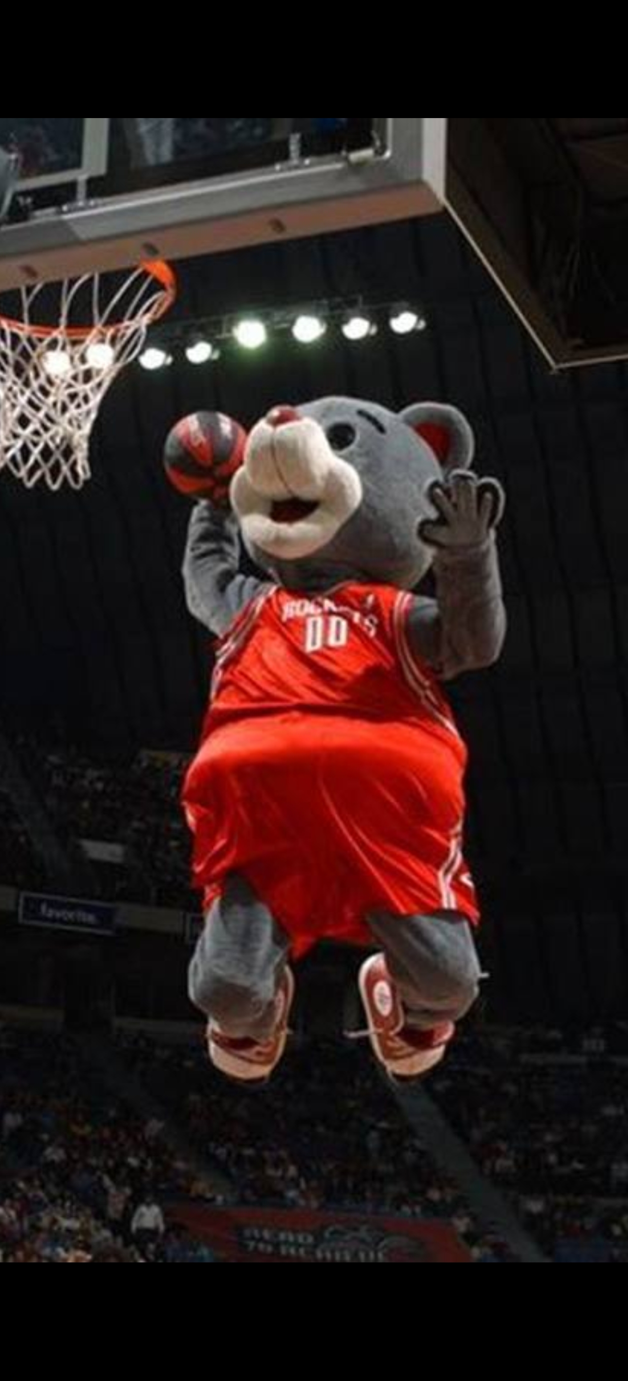 赛地聚焦：荷甲转会期热度飙升；休斯敦火箭手感冰凉；更衣室稳定；更衣室氛围转暖(FM2023切尔西)-九游娱乐